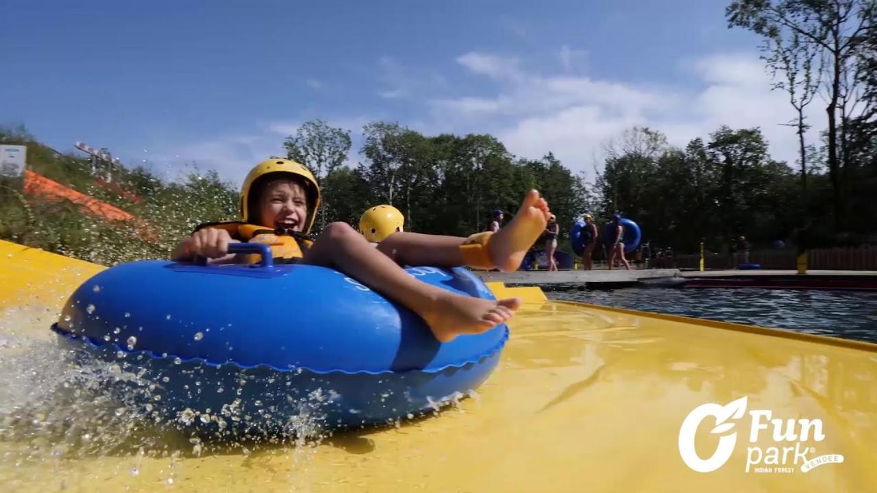 Gite Douceur De Vivre Saint-Avaugourd-des-Landes Bagian luar foto