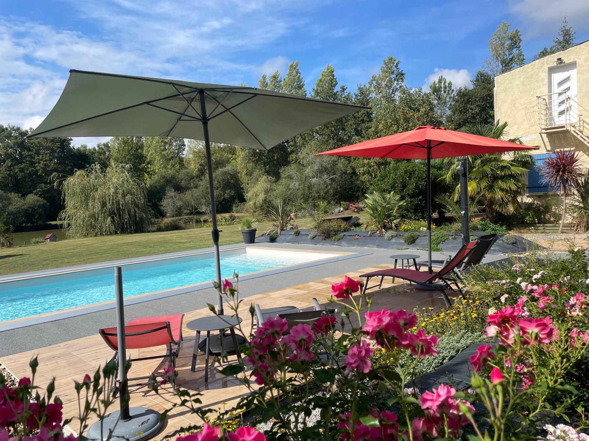 Gite Douceur De Vivre Saint-Avaugourd-des-Landes Bagian luar foto
