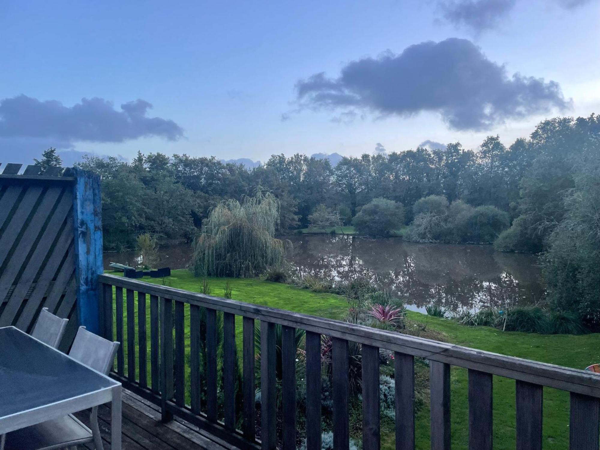 Gite Douceur De Vivre Saint-Avaugourd-des-Landes Bagian luar foto